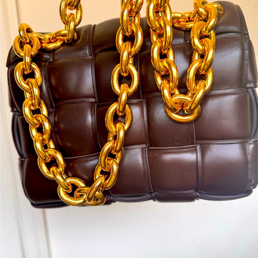 Elegant 🔥Bottega Veneta Chain Cassette ChocolatePadded Intreccio Leather - Picture 3 of 16